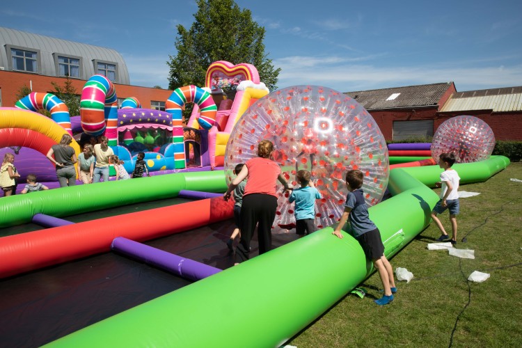 Zorb Ball Race